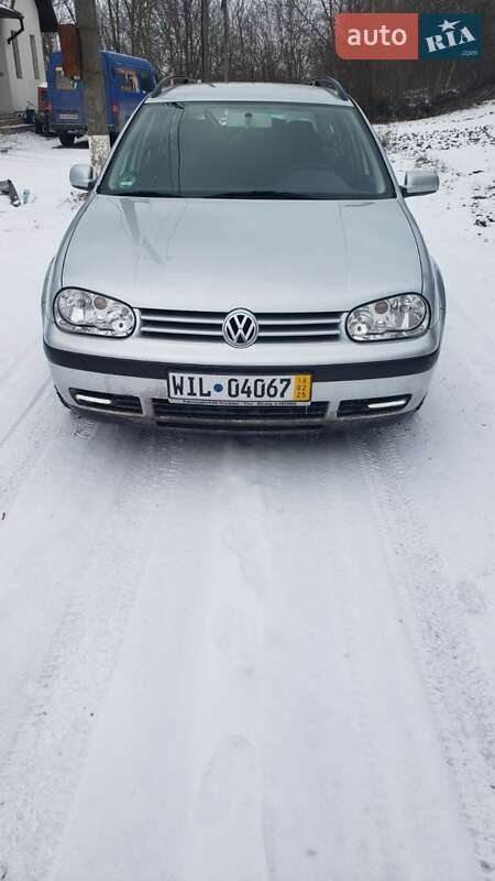 Volkswagen Golf (2000)