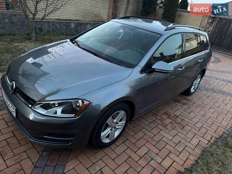 Volkswagen Golf (2015)