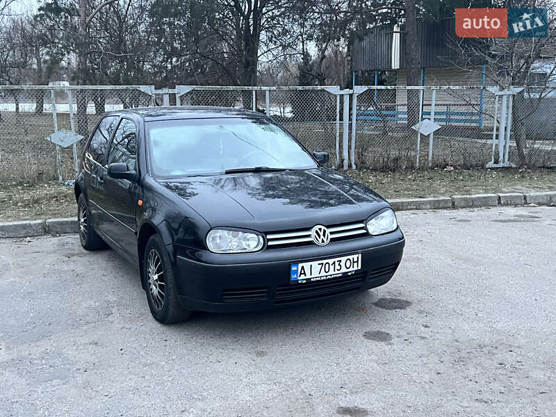 Volkswagen Golf (1998)