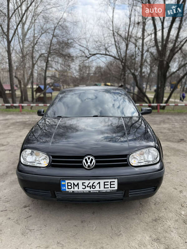 Volkswagen Golf (2001)