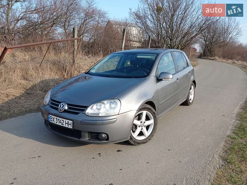 Volkswagen Golf (2005)