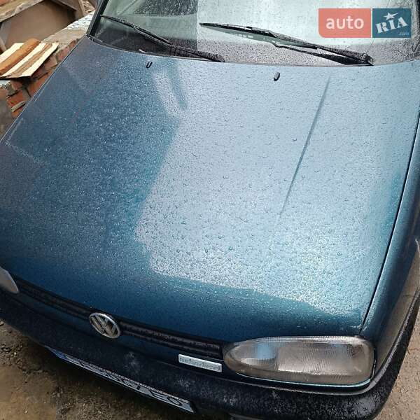 Volkswagen Golf (1993)