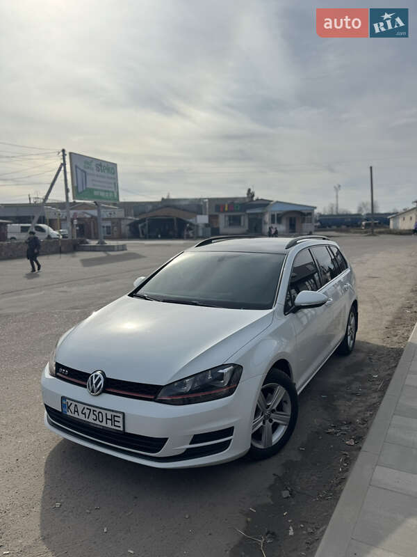 Volkswagen Golf (2015)