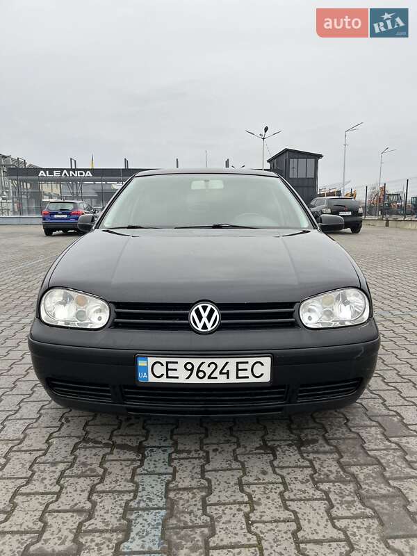 Volkswagen Golf (2001)