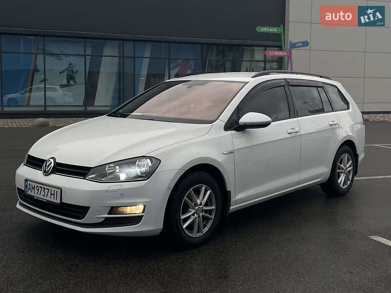 Volkswagen Golf (2014)