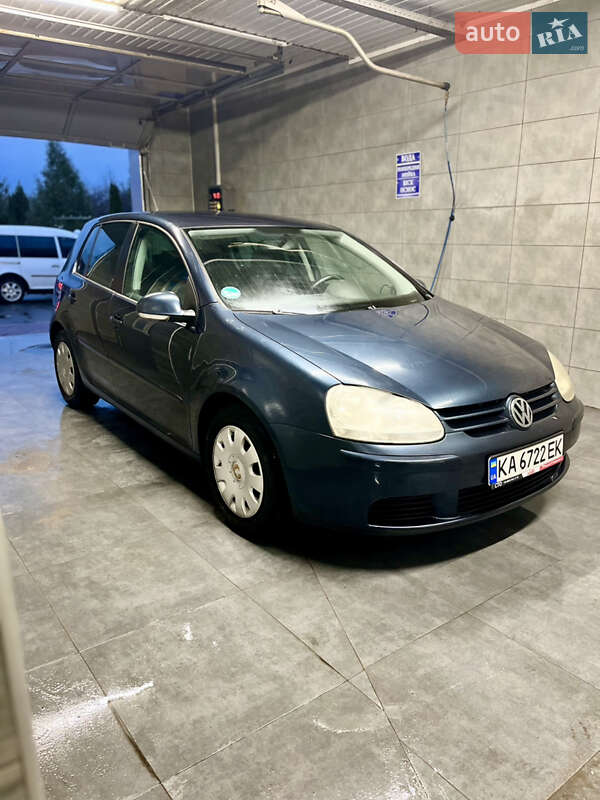 Volkswagen Golf (2005)