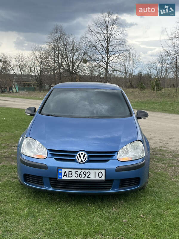 Volkswagen Golf (2005)