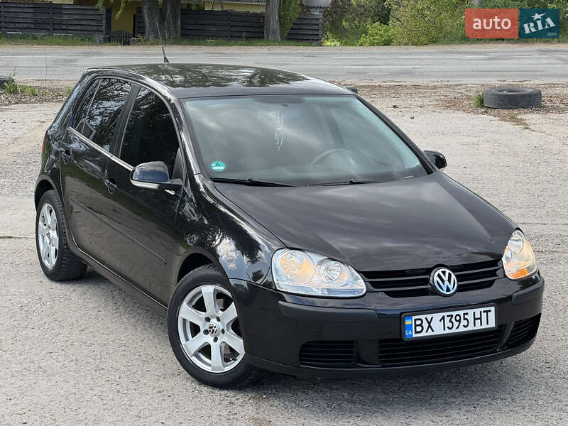 Volkswagen Golf (2005)