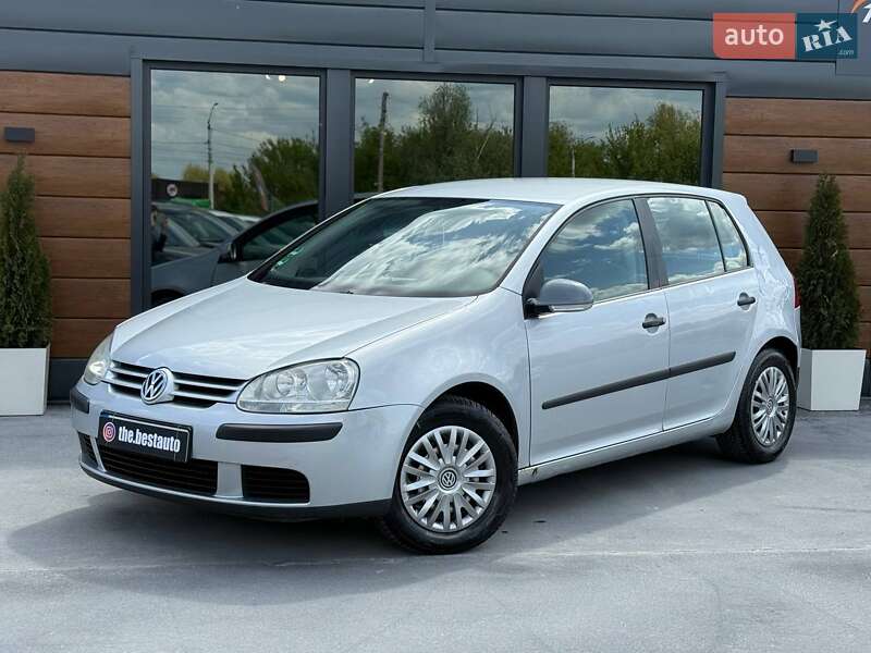 Volkswagen Golf (2004)