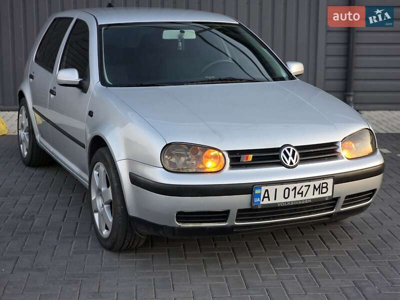 Volkswagen Golf (2000)