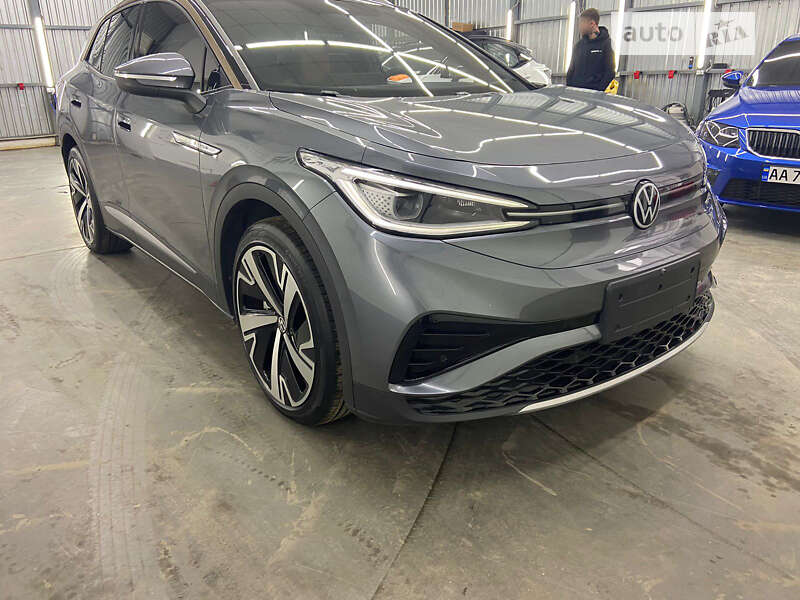 Volkswagen Id-4 x (2021)