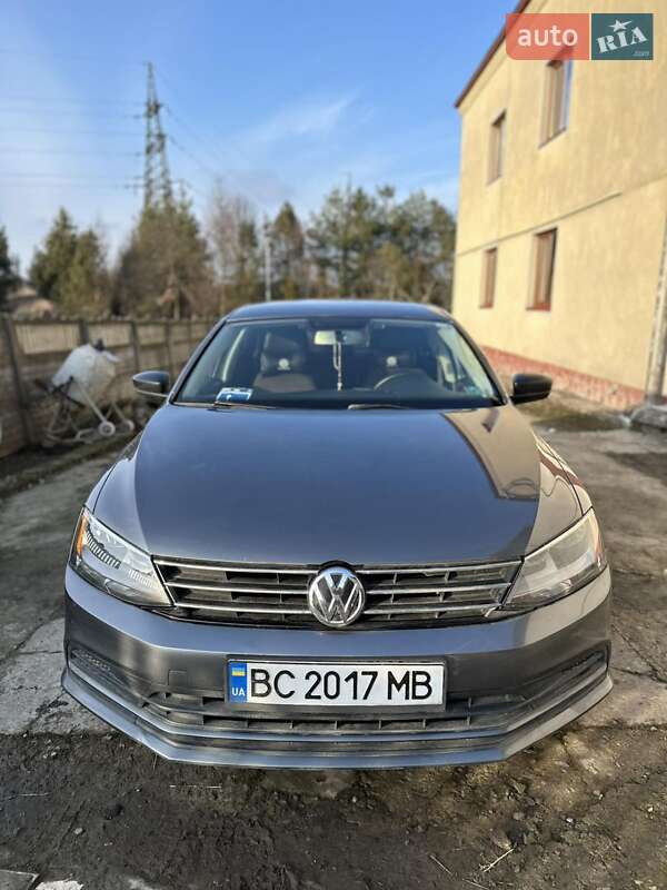 Volkswagen Jetta (2015)