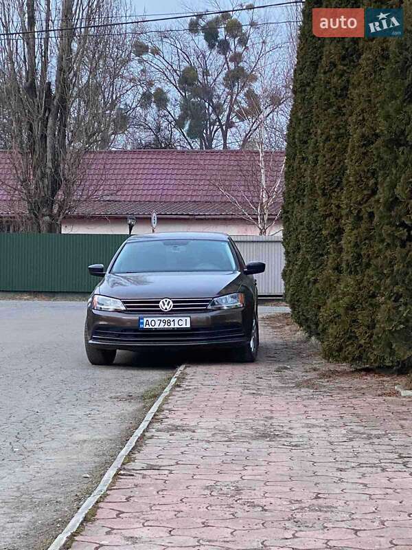 Volkswagen Jetta (2014)