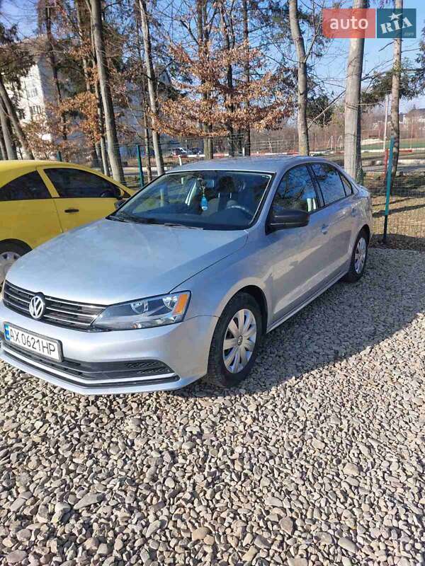 Volkswagen Jetta (2015)