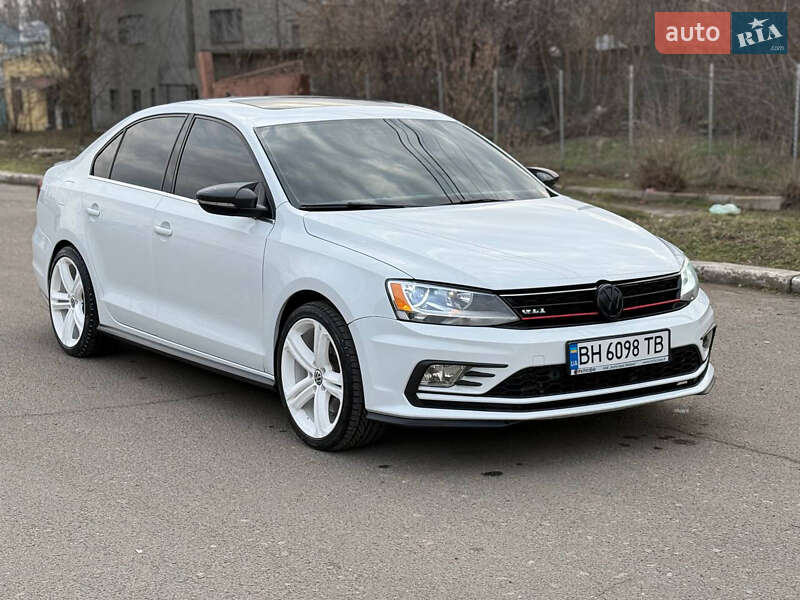 Volkswagen Jetta (2016)