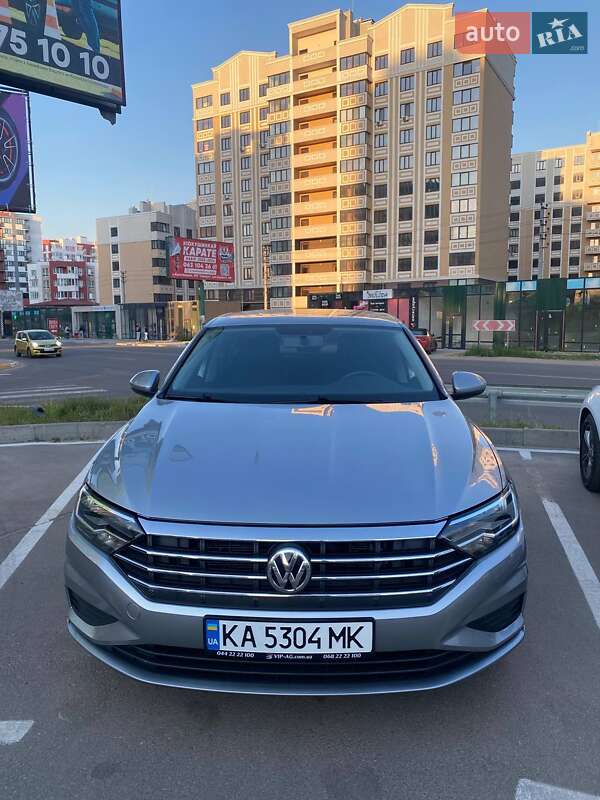 Volkswagen Jetta (2020)