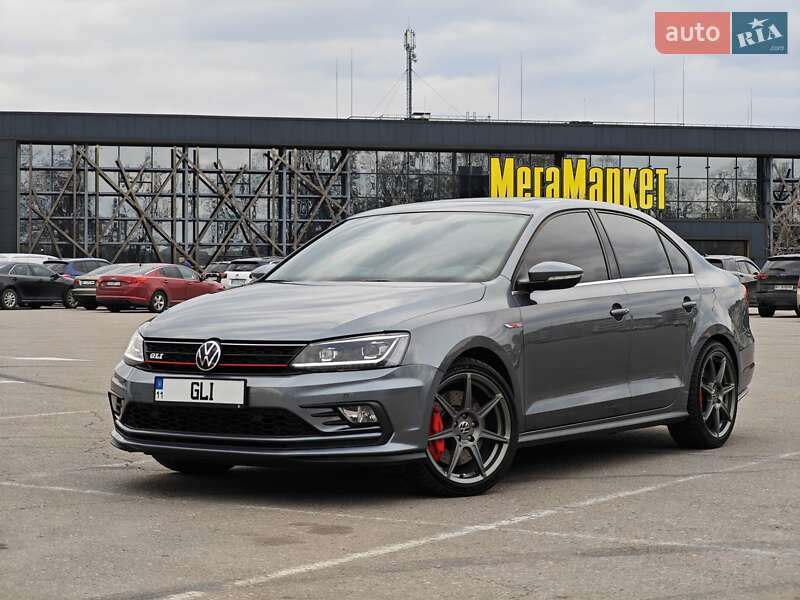 Volkswagen Jetta (2017)