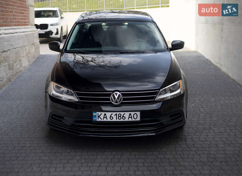 Volkswagen Jetta (2015)