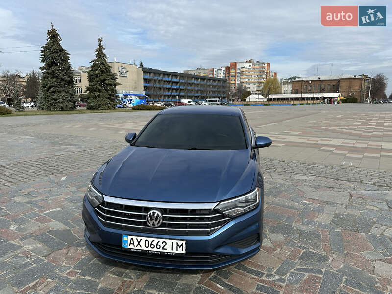 Volkswagen Jetta (2018)
