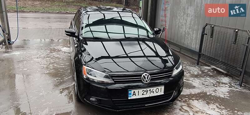 Volkswagen Jetta (2012)