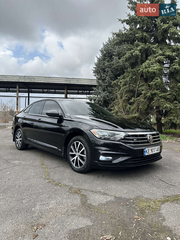 Volkswagen Jetta (2019)