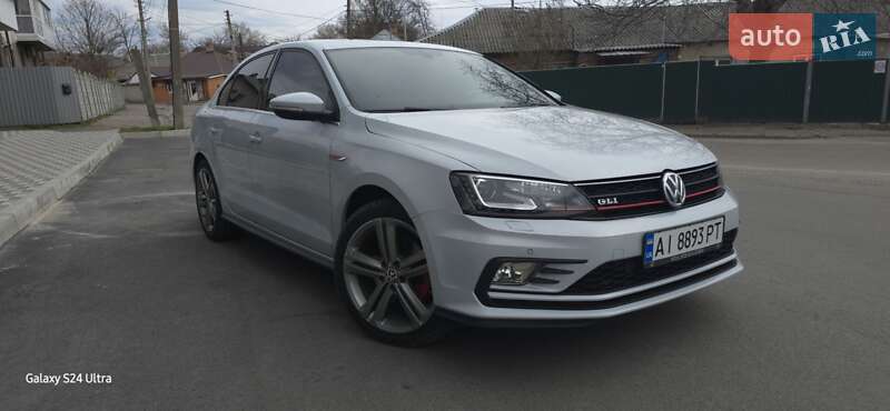 Volkswagen Jetta (2017)
