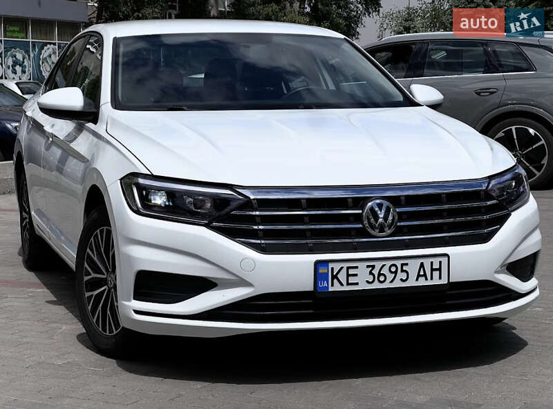 Volkswagen Jetta (2021)