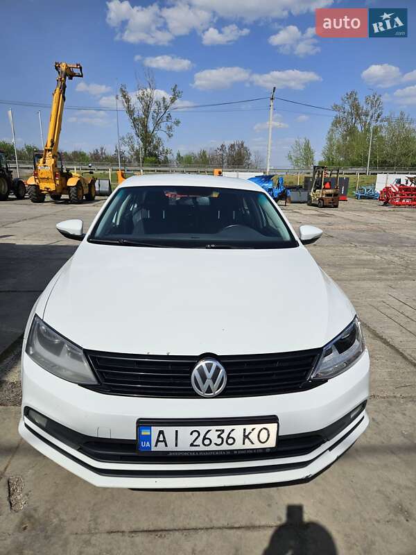 Volkswagen Jetta (2016)