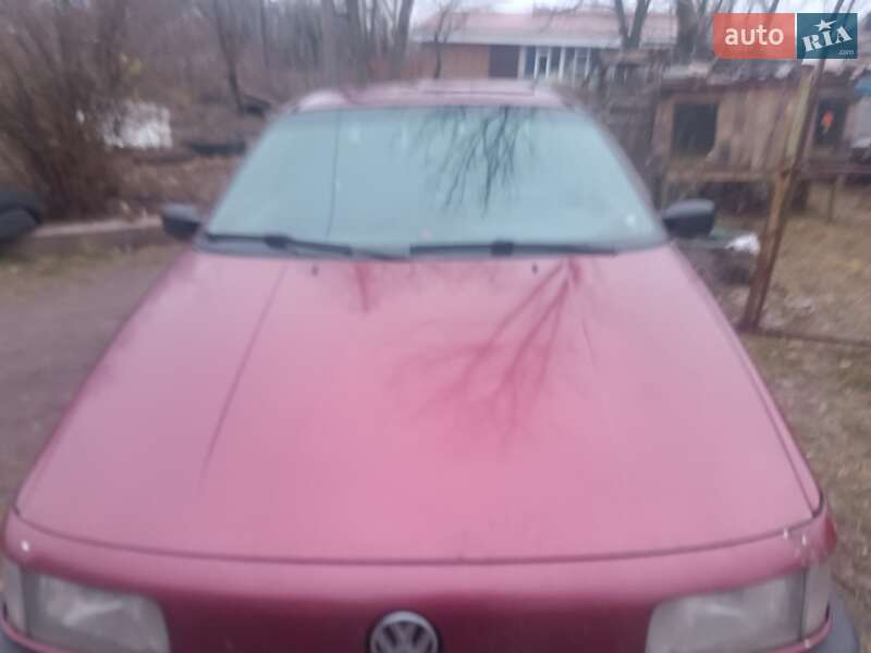 Volkswagen Passat (1993)