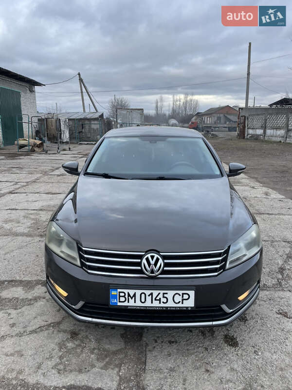 Volkswagen Passat (2012)