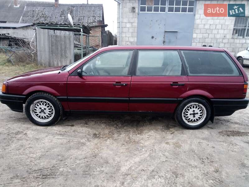 Volkswagen Passat (1988)