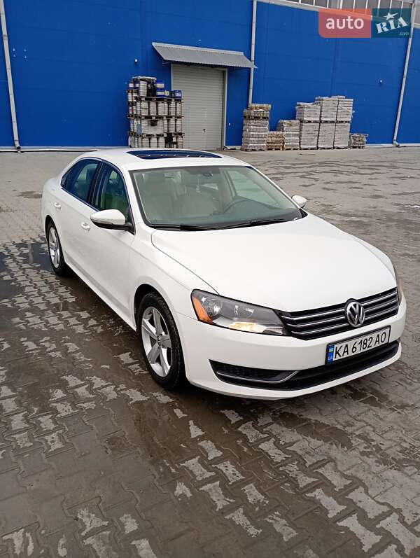 Volkswagen Passat (2012)