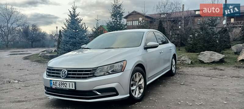Volkswagen Passat (2016)