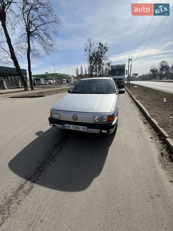Volkswagen Passat (1989)