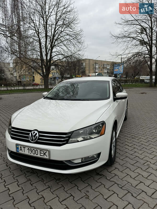 Volkswagen Passat (2012)