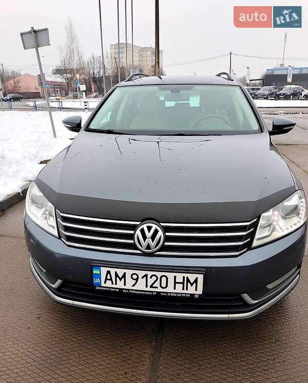 Volkswagen Passat (2012)