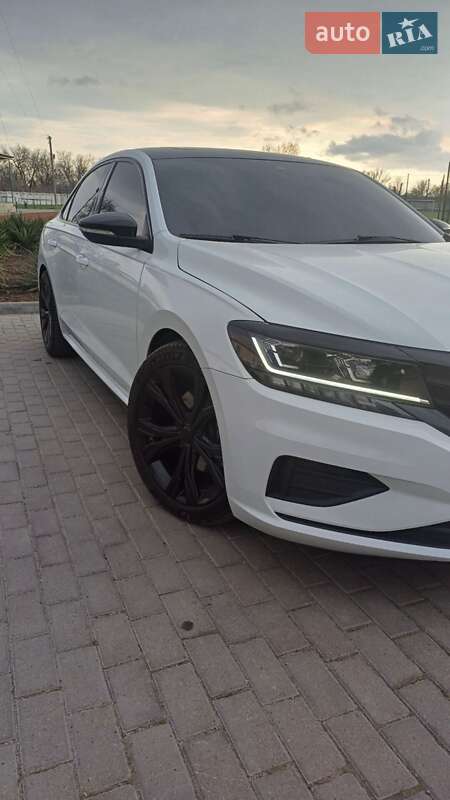Volkswagen Passat (2021)