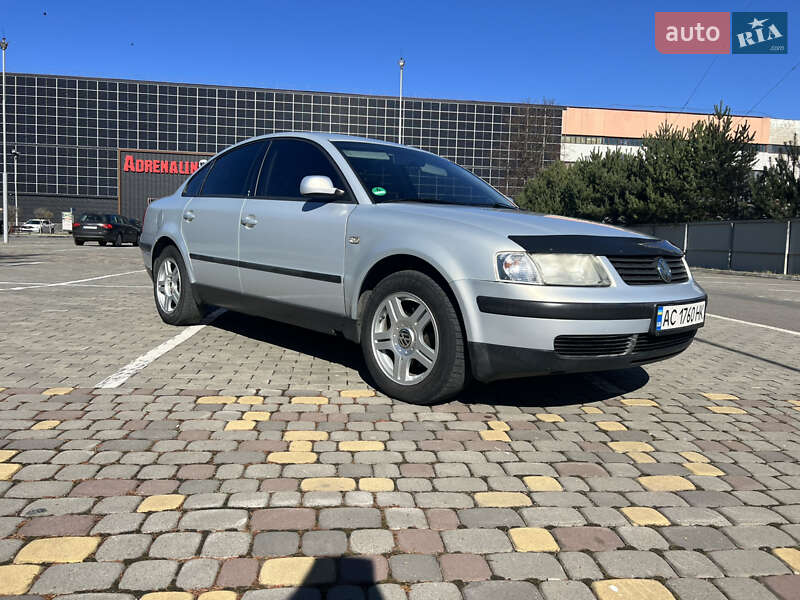 Volkswagen Passat (1998)