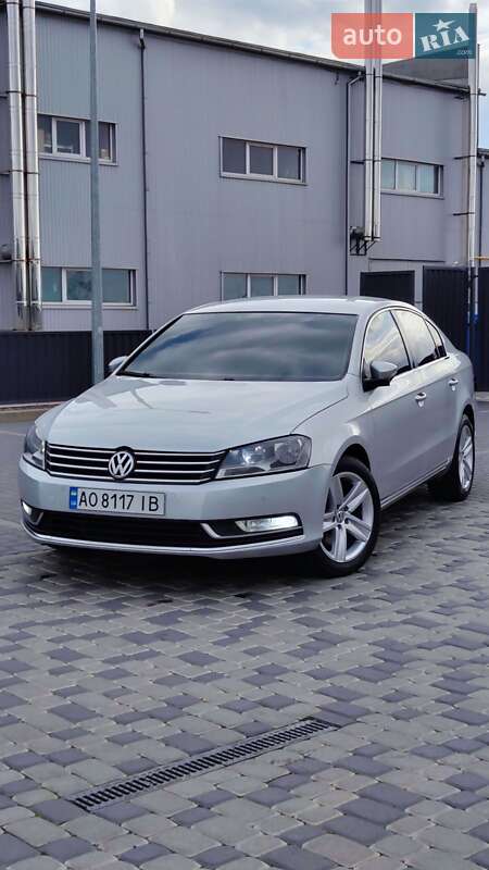 Volkswagen Passat (2012)