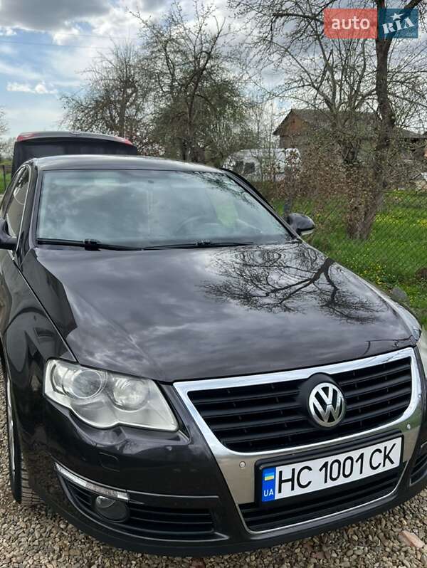 Volkswagen Passat (2010)