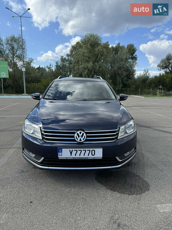 Volkswagen Passat (2012)