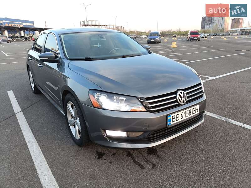 Volkswagen Passat (2012)
