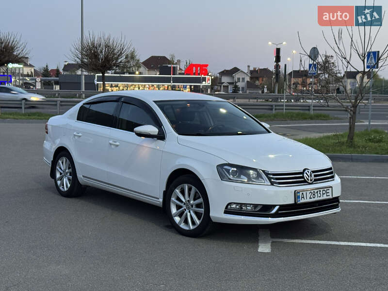 Volkswagen Passat (2011)