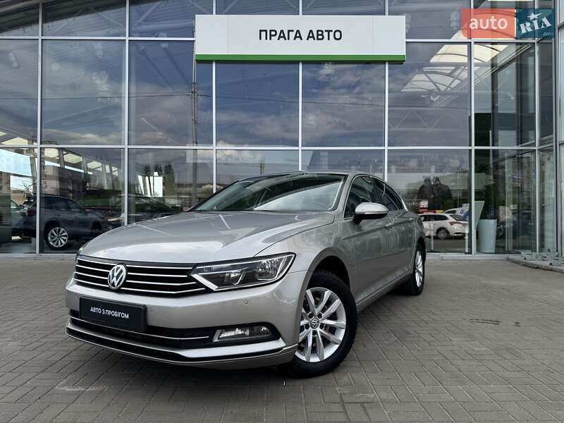 Volkswagen Passat (2015)