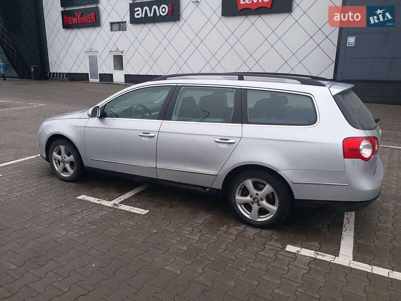 Volkswagen Passat (2010)