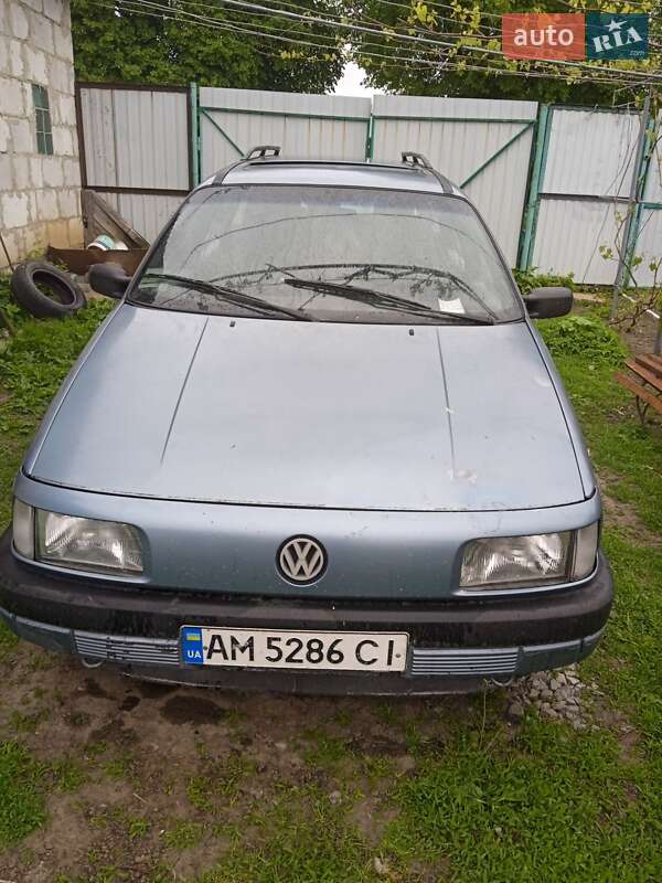 Volkswagen Passat (1990)