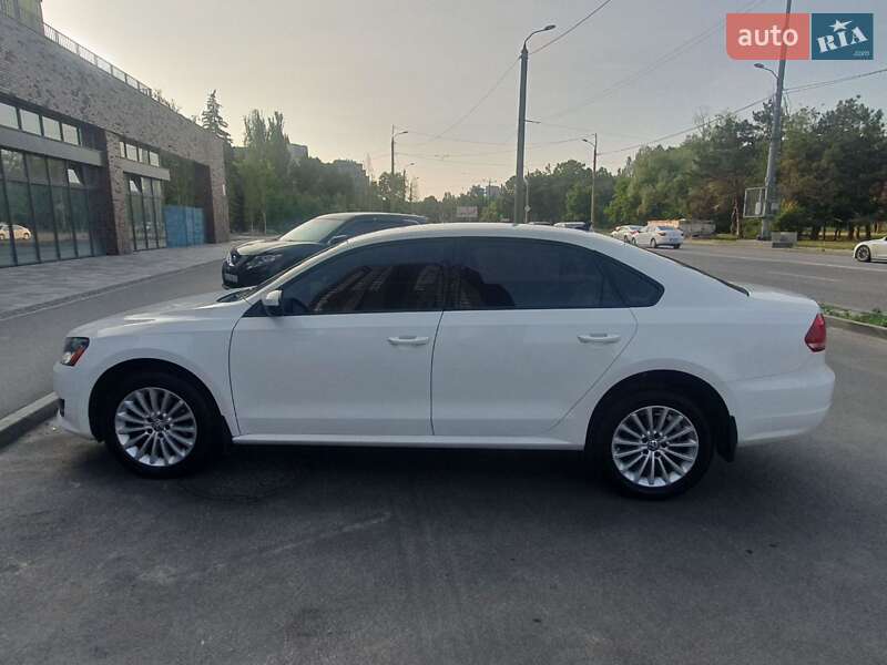 Volkswagen Passat (2013)