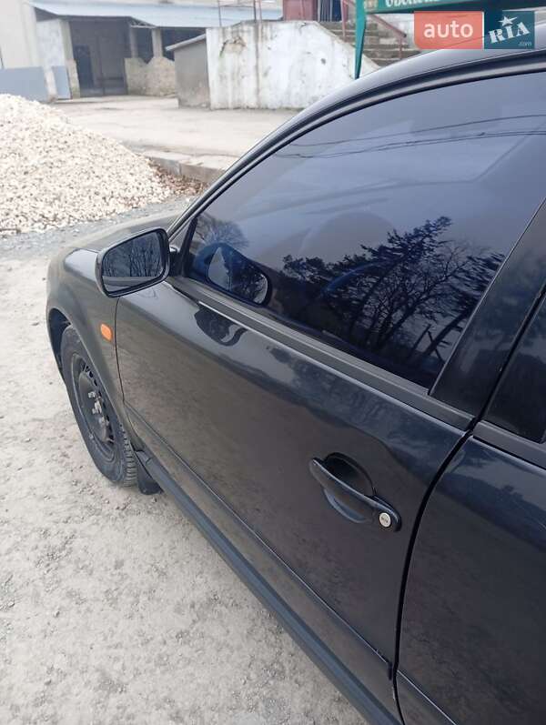 Volkswagen Passat (1998)