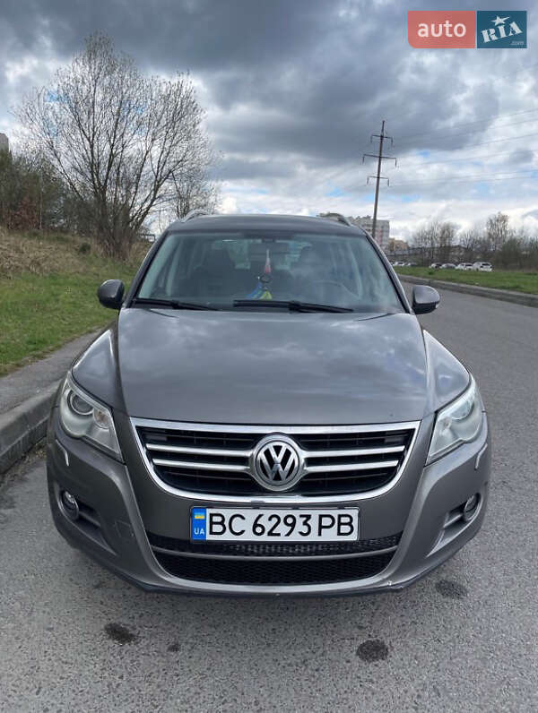Volkswagen Tiguan (2009)