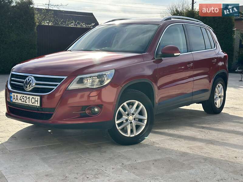Volkswagen Tiguan (2010)